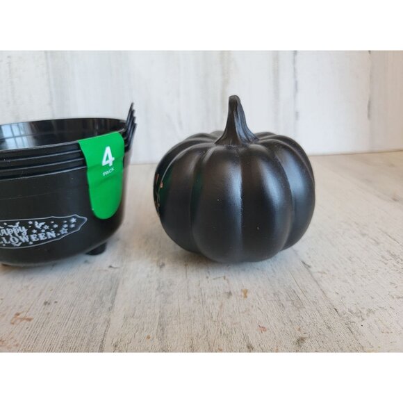 miniature Hocus pocus pumpkin cauldron basket Halloween set decor - Picture 4 of 8